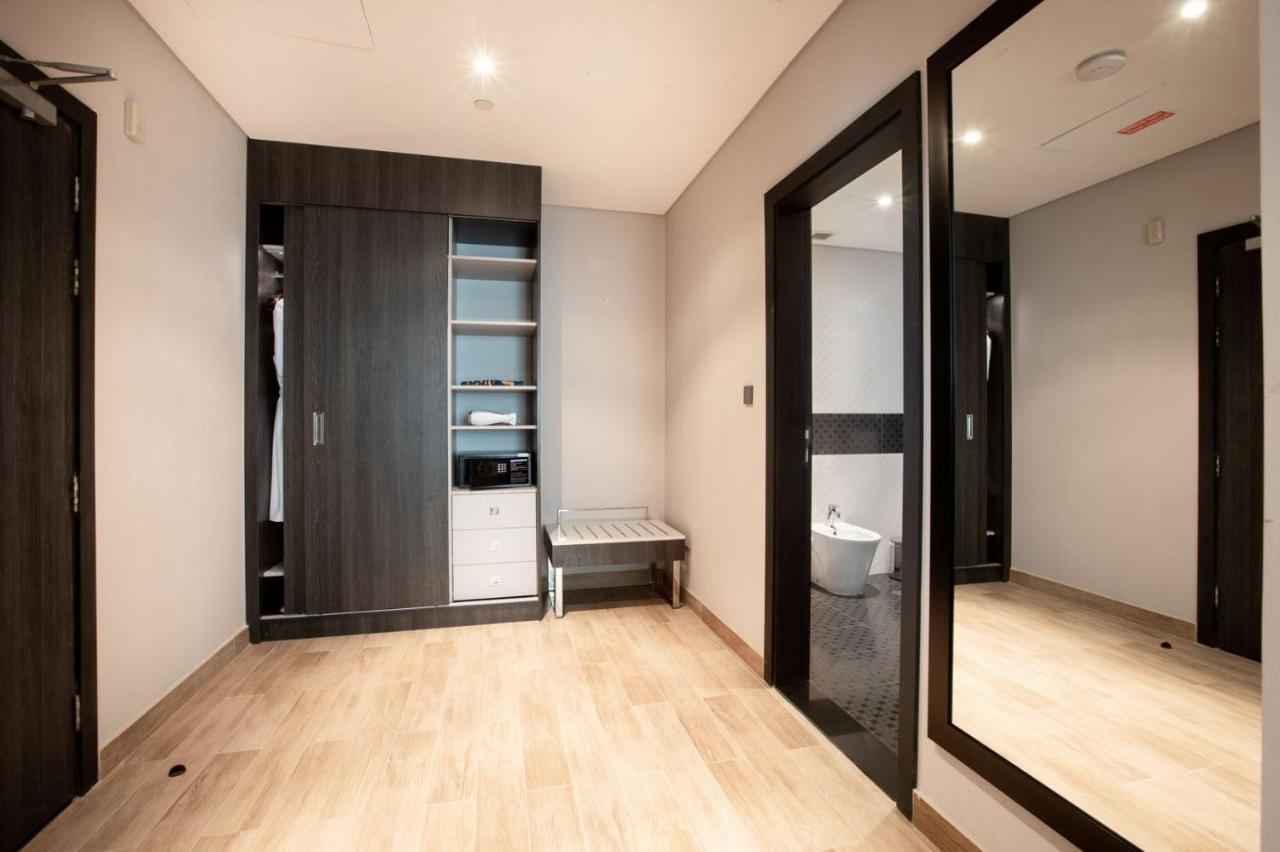 New Blue Rose Hotel Doha Ngoại thất bức ảnh